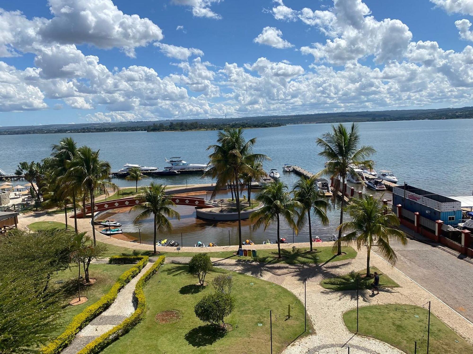 Flat Beira Lago No Centro De Bsb Brezilya Dış mekan fotoğraf